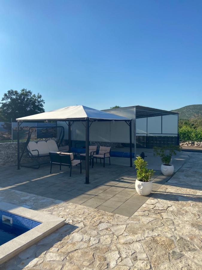 Počitniška hiša Vacation House Radosic *